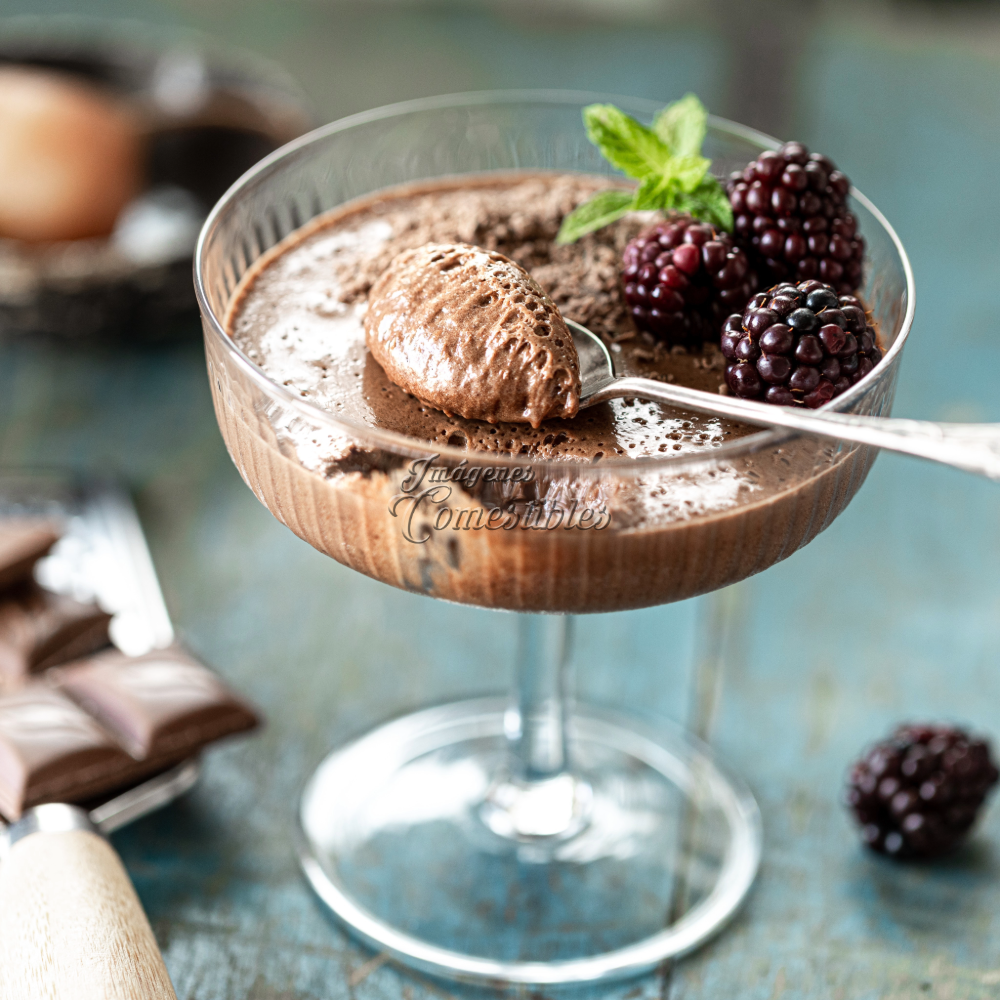 Mousse de chocolate amargo